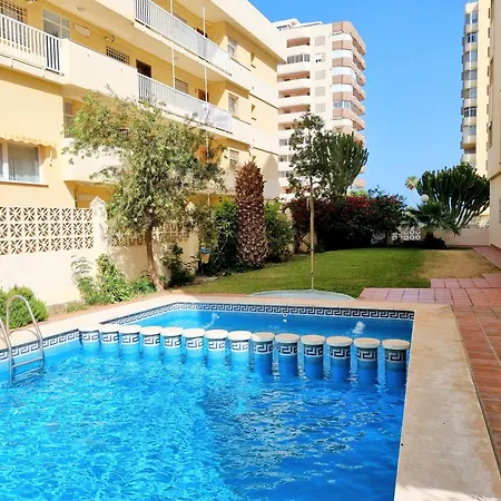 El Pulpo Beach And Pool * Fuengirola